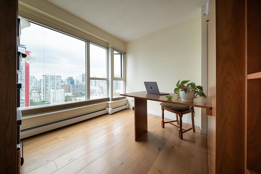 2204 183 Keefer Place Vancouver, BC - 13