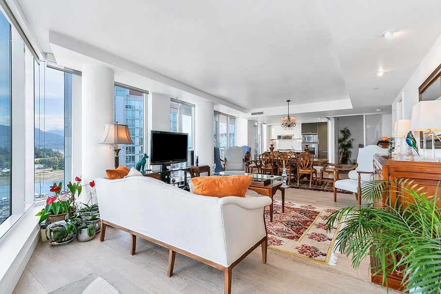 1601 1499 W Pender Street Vancouver, BC - 12