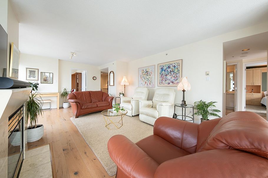 2204 183 Keefer Place Vancouver, BC - 12