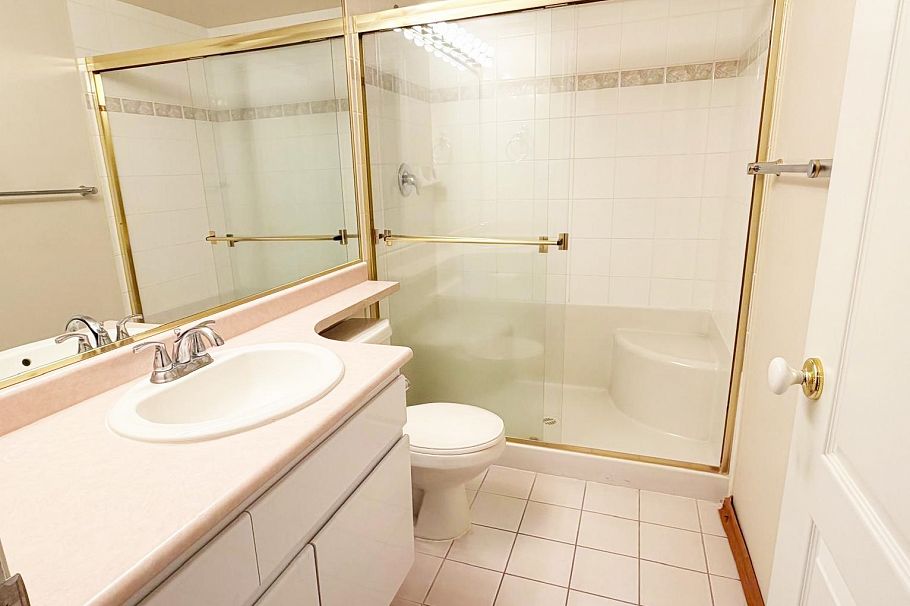 604 5899 Wilson Avenue Burnaby, BC - 9