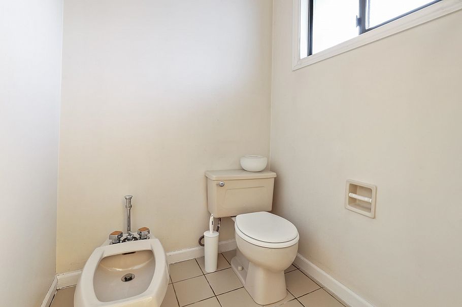 1091 Richelieu Avenue Vancouver, BC - 20