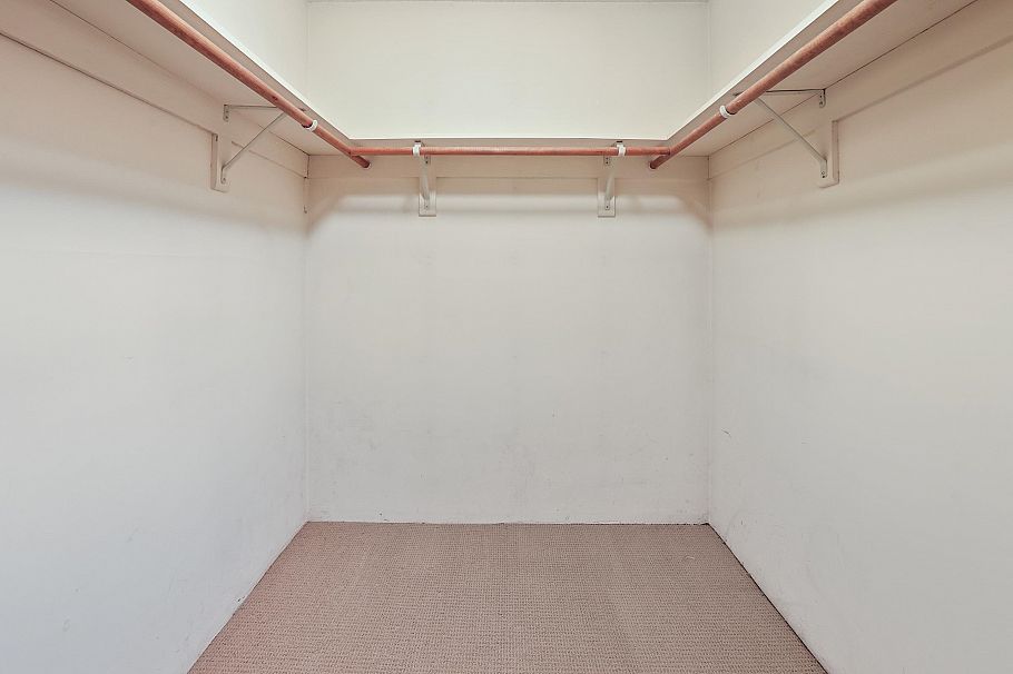 1091 Richelieu Avenue Vancouver, BC - 17