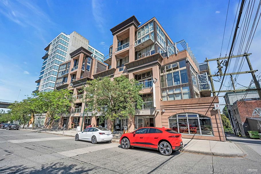 404 1529 W 6th Avenue Vancouver, BC - 27
