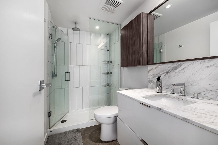 902 209 E 7th Avenue Vancouver, BC - 17