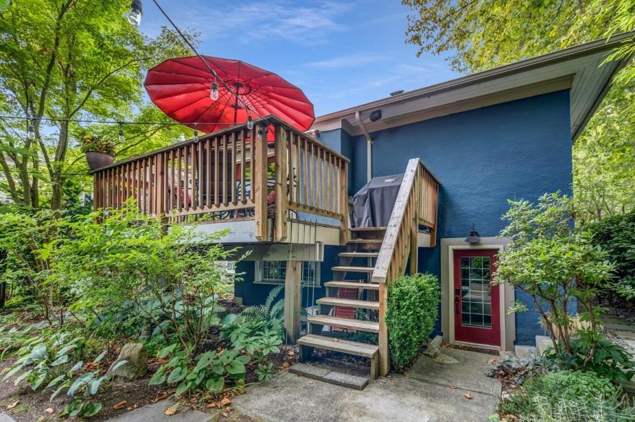 2906 W 12th Avenue Vancouver, BC - 39