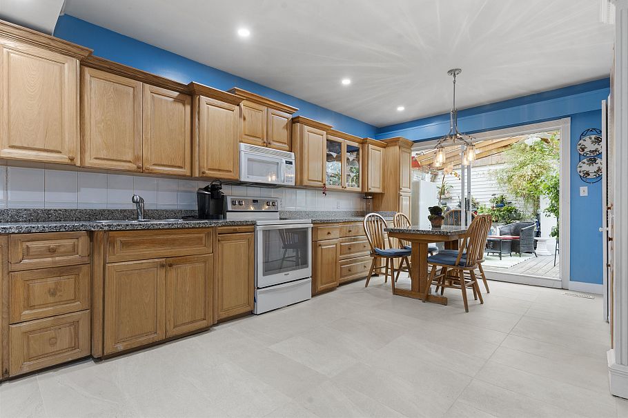 5263 Wales Street Vancouver, BC - 9