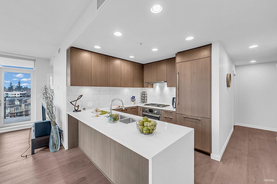 1102 3533 Ross Drive Vancouver, BC - 14