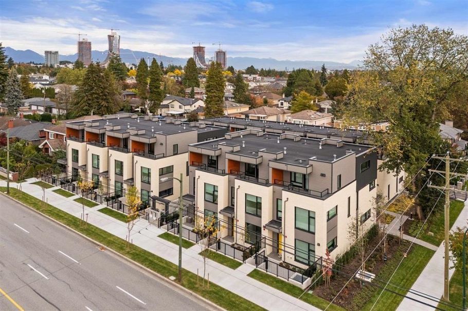 3 6768 Oak Street Vancouver, BC - 1