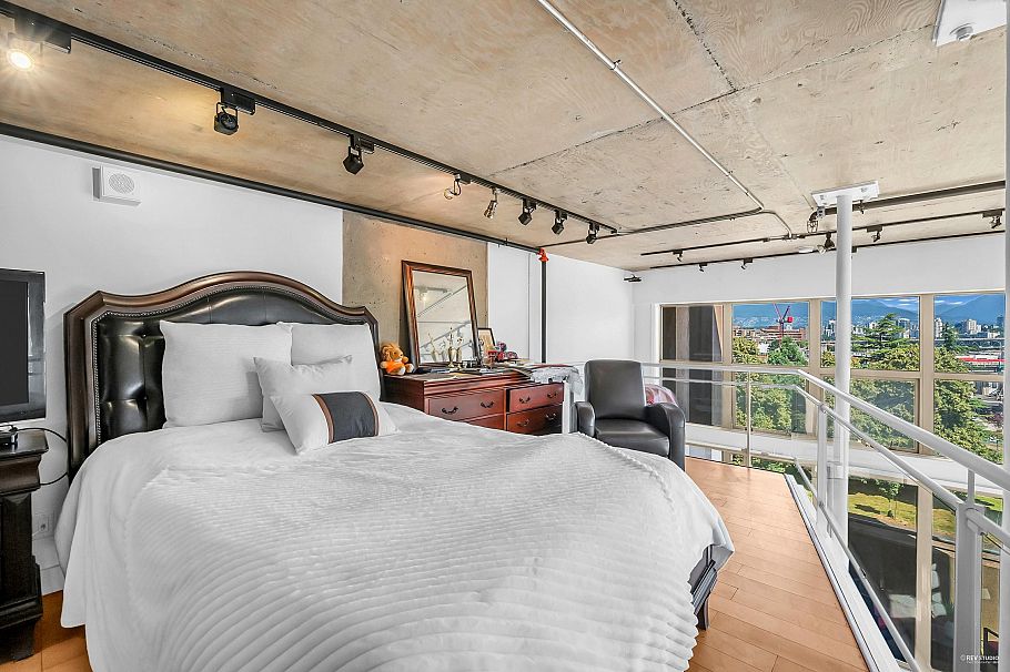 404 1529 W 6th Avenue Vancouver, BC - 13