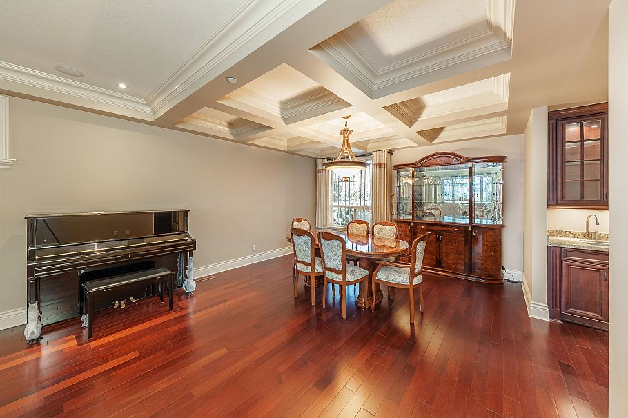 607 W 53 Avenue Vancouver, BC - 10