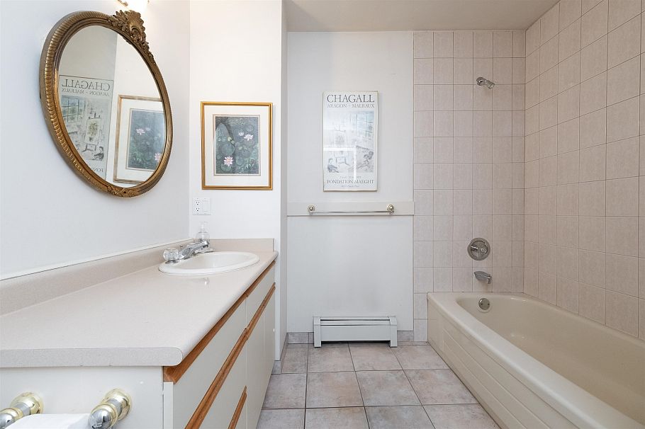 1758 Western Parkway Vancouver, BC - 20