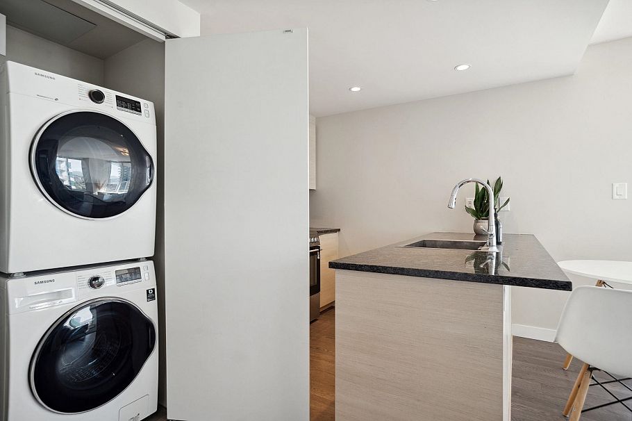 2106 489 Interurban Way Vancouver, BC - 10