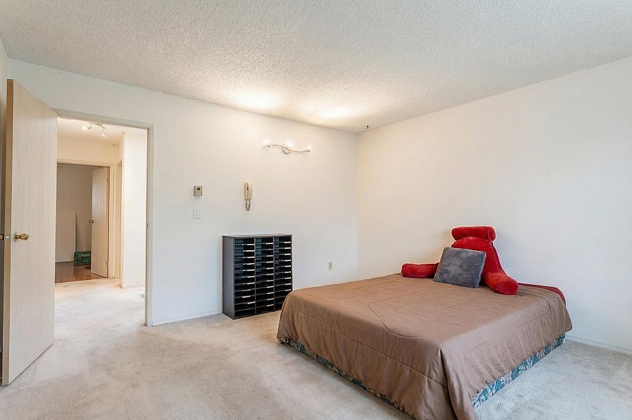 8168 Riel Place Vancouver, BC - 8