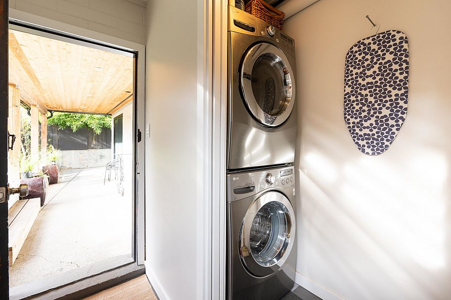 2254 Ferndale Street Vancouver, BC - 35