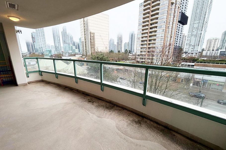 604 5899 Wilson Avenue Burnaby, BC - 18