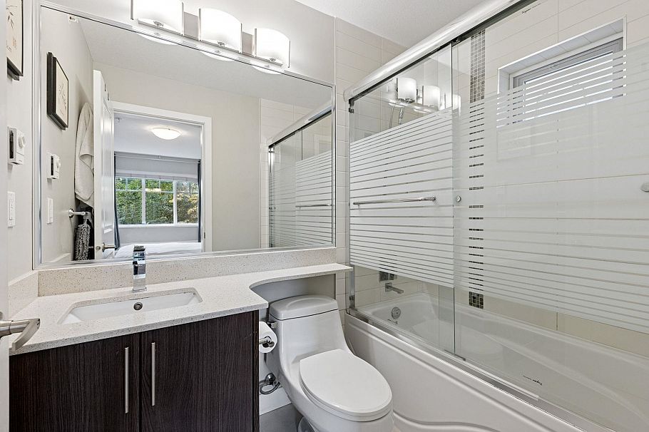 207 3888 Norfolk Street Burnaby, BC - 8