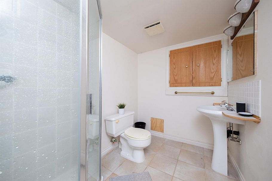 1758 Western Parkway Vancouver, BC - 21