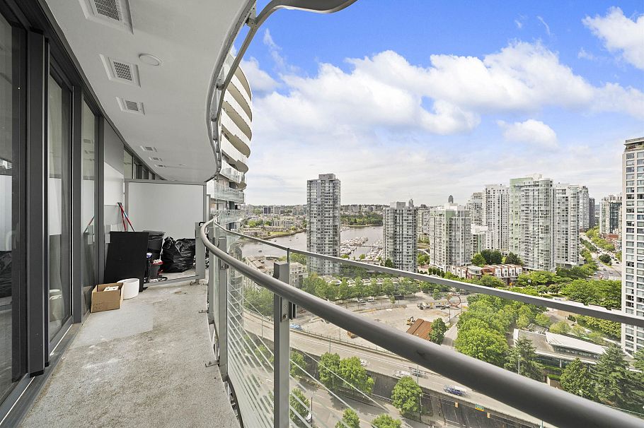 2304 89 Nelson Street Vancouver, BC - 19