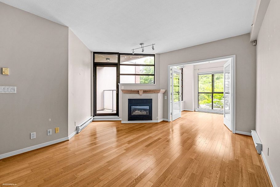 207 2228 Marstrand Avenue Vancouver, BC - 9