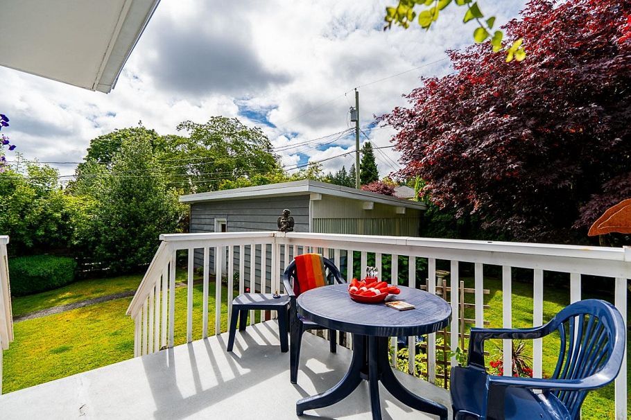 4930 Queensland Road Vancouver, BC - 24