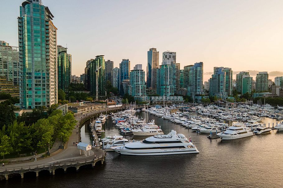 1002 499 Broughton Street Vancouver, BC - 5