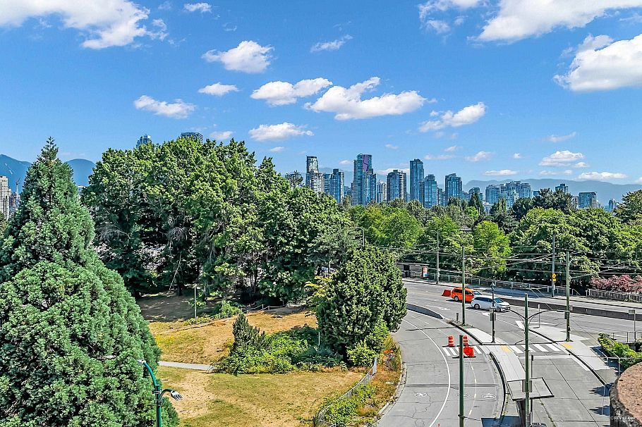 404 1529 W 6th Avenue Vancouver, BC - 25