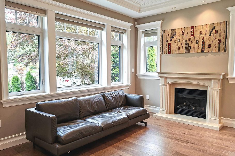 3520 W 37th Avenue Vancouver, BC - 3