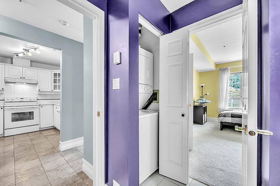 422 5835 Hampton Place Vancouver, BC - 10