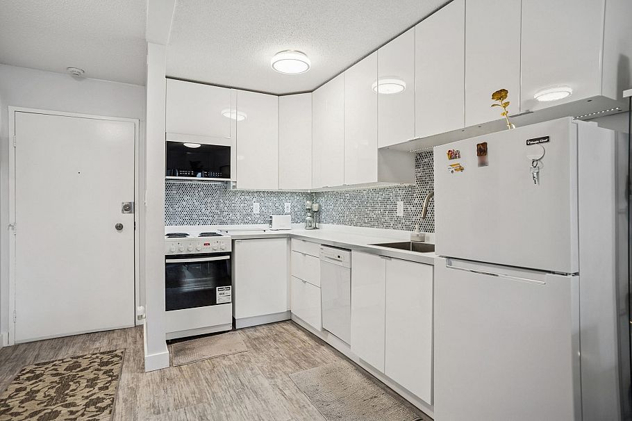 303 1717 W 13th Avenue Vancouver, BC - 7