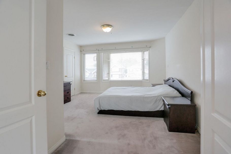 6333 Butler Street Vancouver, BC - 11