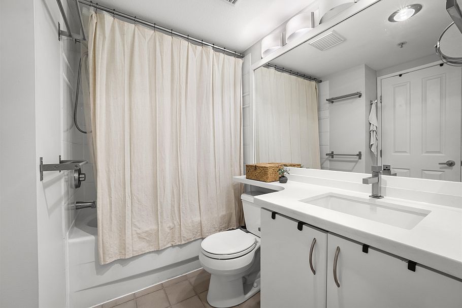 101 3023 W 4th Avenue Vancouver, BC - 15