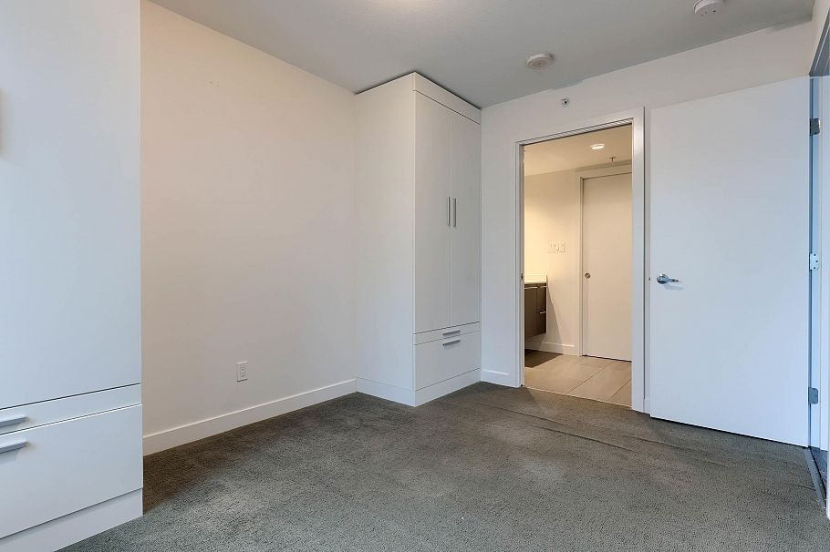 606 8031 Nunavut Lane Vancouver, BC - 11