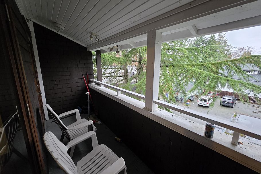 387 W 13th Avenue Vancouver, BC - 17