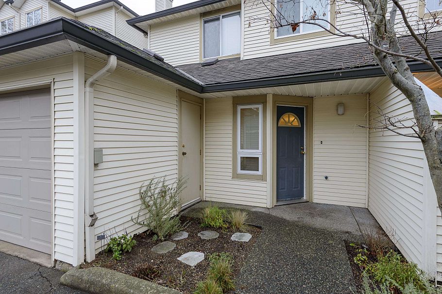 6 4245 Sophia Street Vancouver, BC - 2