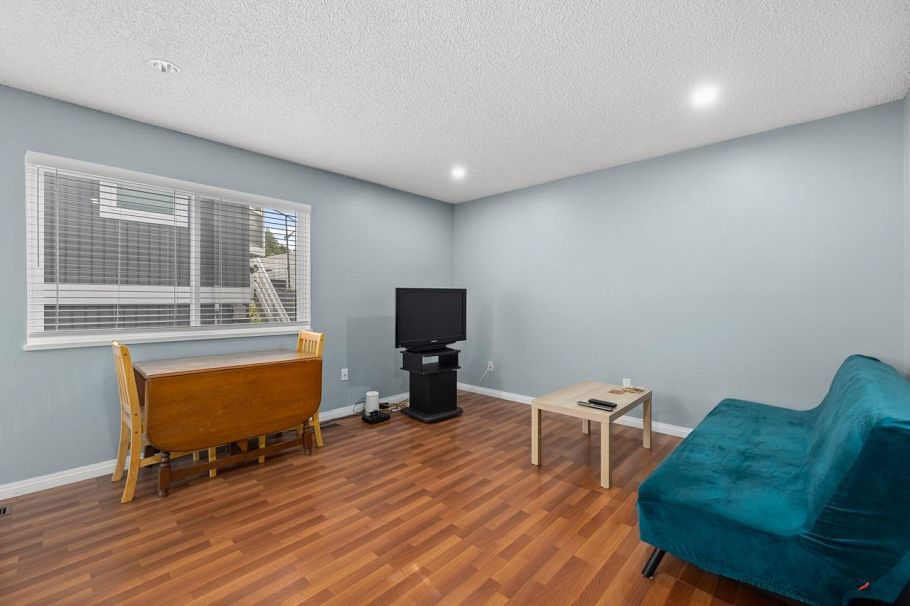 2142 St. Andrews Avenue North Vancouver, BC - 28