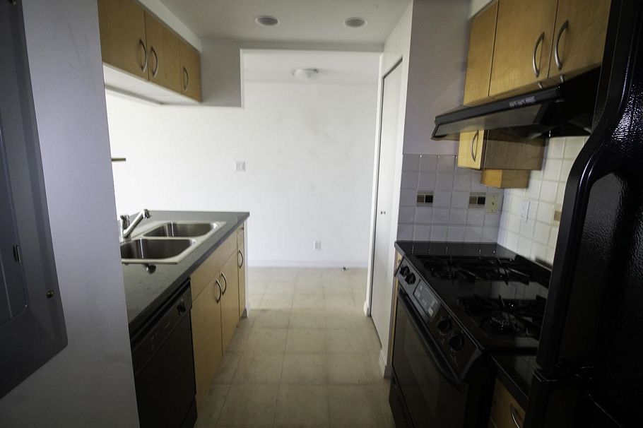 1905 198 AQUARIUS MEWS, Vancouver BC V6Z 2Y4 Vancouver, BC - 5