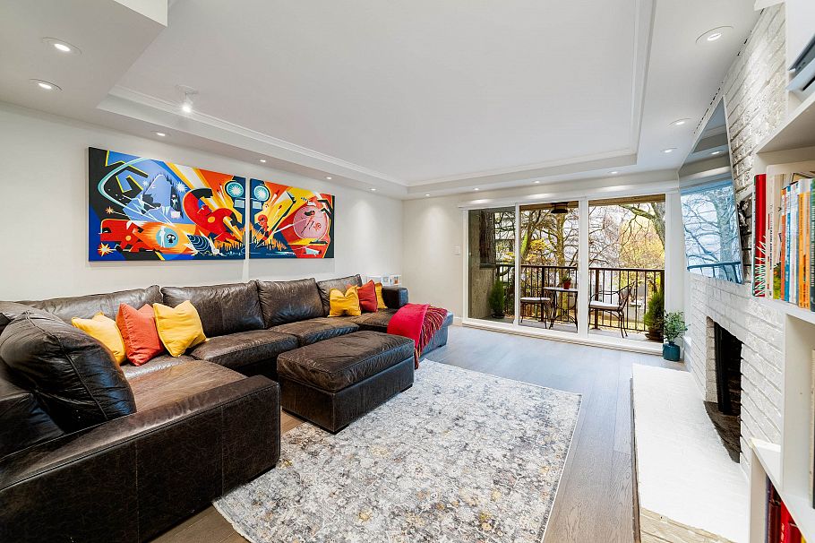 301 1234 Pendrell Street Vancouver, BC - 1