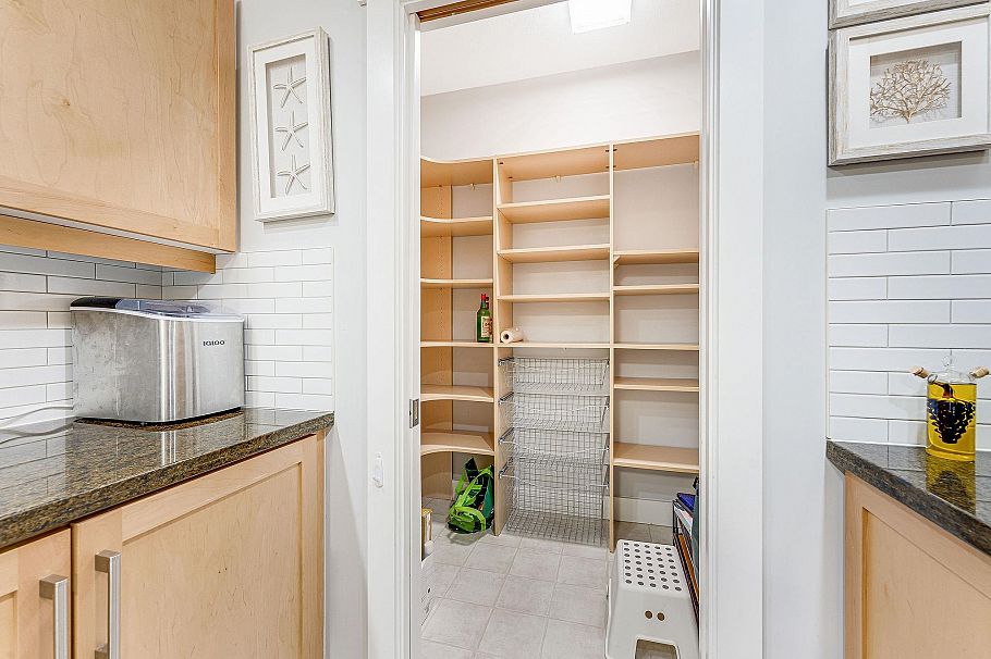 406 6328 Larkin Drive Vancouver, BC - 14