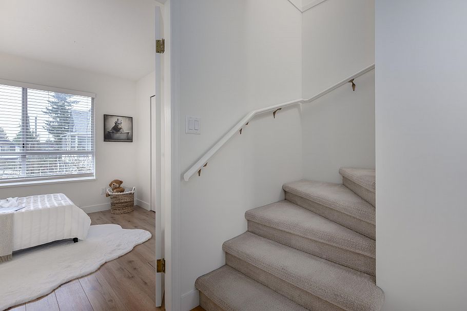 6 4245 Sophia Street Vancouver, BC - 11