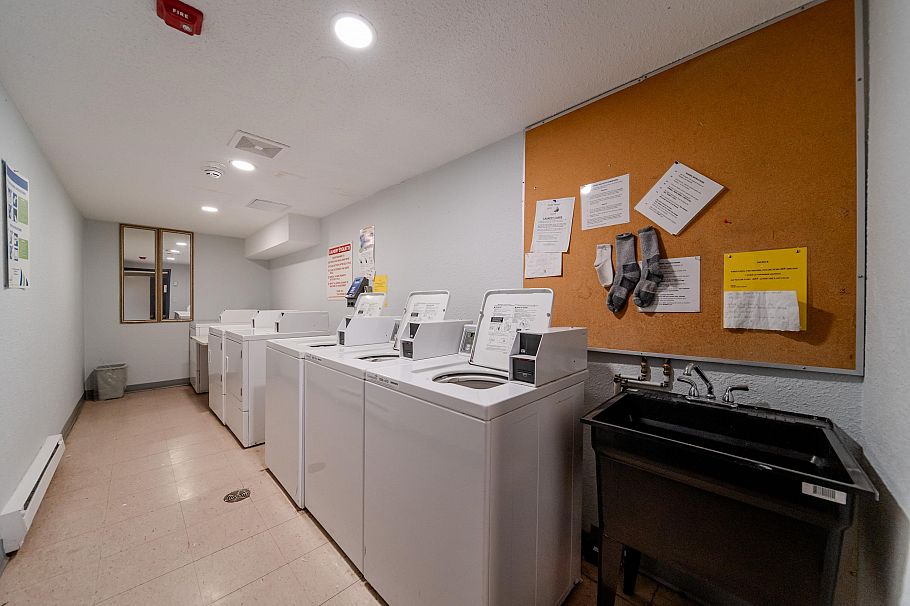 301 1234 Pendrell Street Vancouver, BC - 28