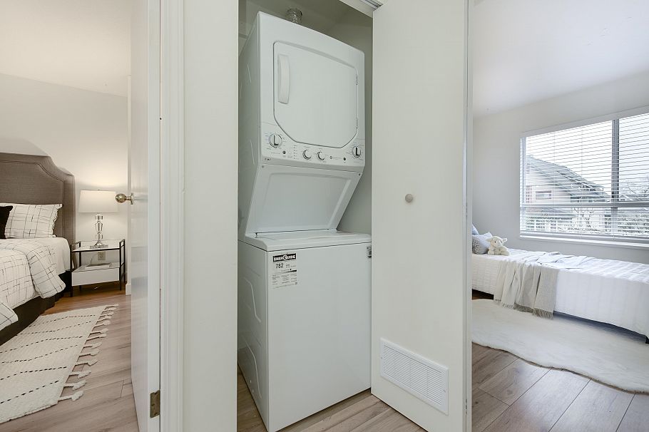 6 4245 Sophia Street Vancouver, BC - 23