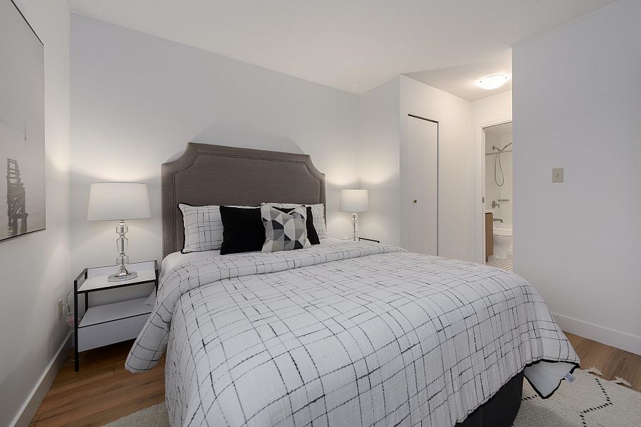 6 4245 Sophia Street Vancouver, BC - 19