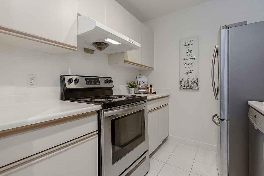 6 4245 Sophia Street Vancouver, BC - 10