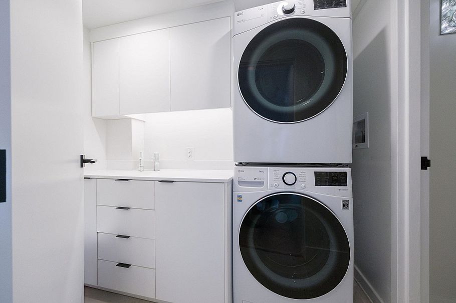 801 1236 Bidwell Street Vancouver, BC - 25