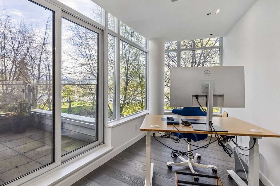 TH22 1281 W Cordova Street Vancouver, BC - 11