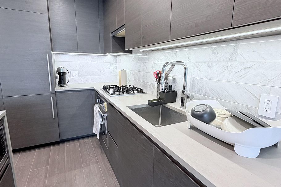 2803 2108 Gilmore Avenue Burnaby, BC - 7