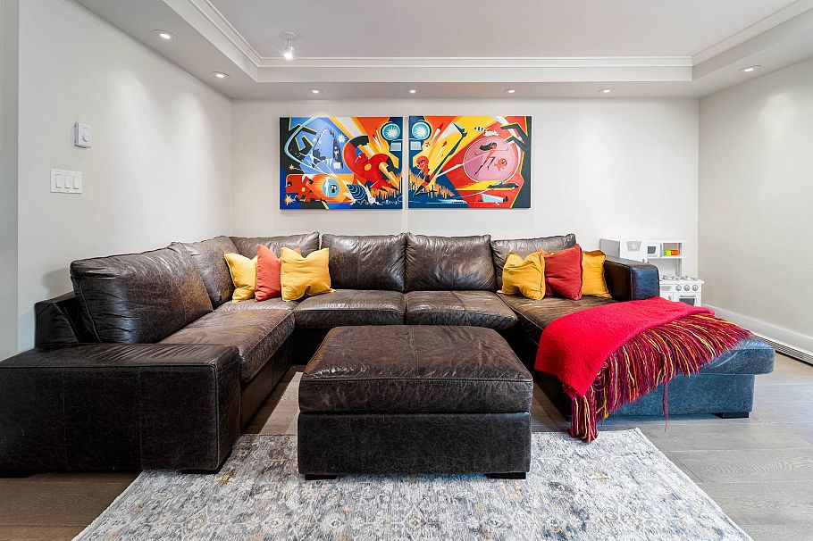 301 1234 Pendrell Street Vancouver, BC - 3