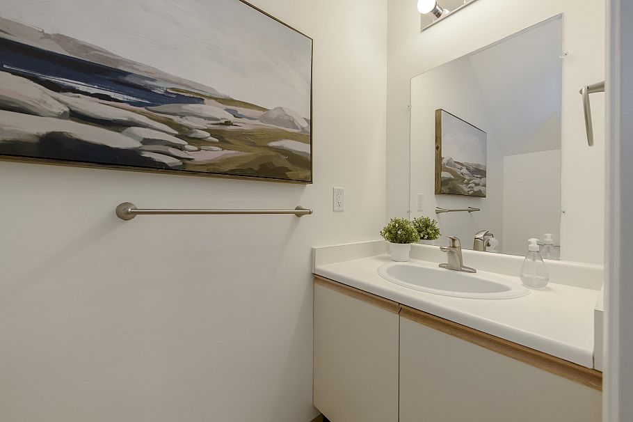 6 4245 Sophia Street Vancouver, BC - 16