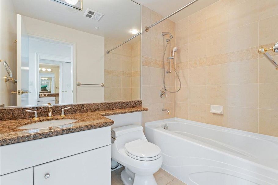 205 1717 Bayshore Drive Vancouver, BC - 27