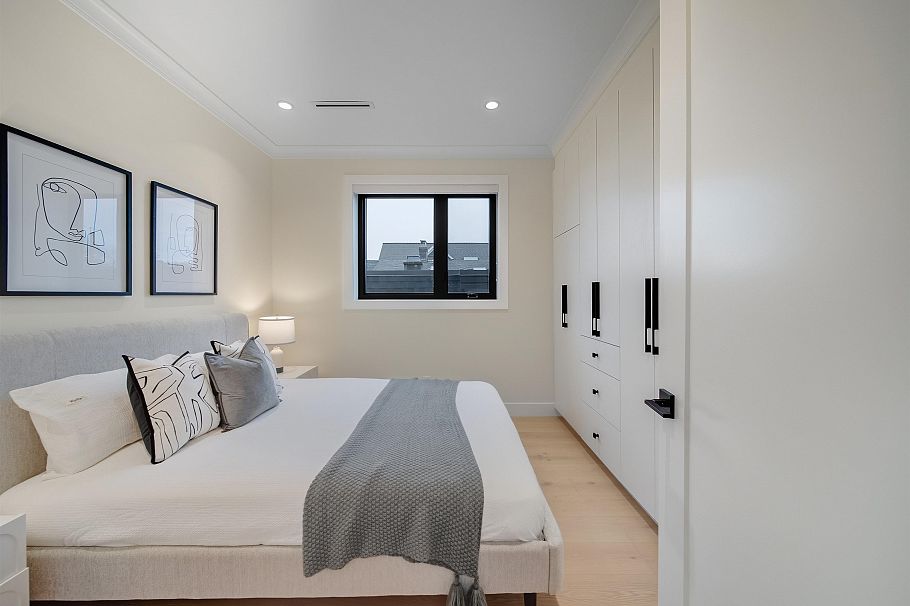 2 1841 Parker Street Vancouver, BC - 26